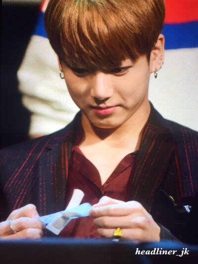 【预览】 161015 盆塘签名会 cr：【@headlinerjk 】