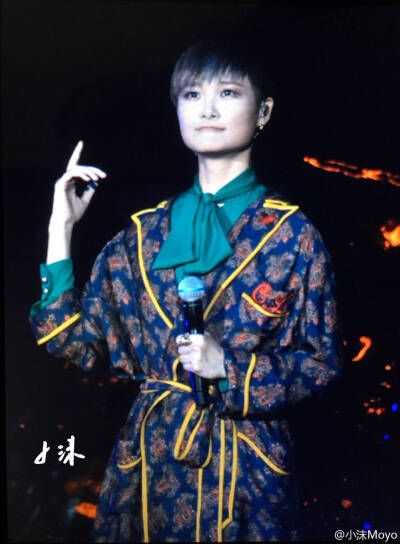 我说所有的酒，都不如你！