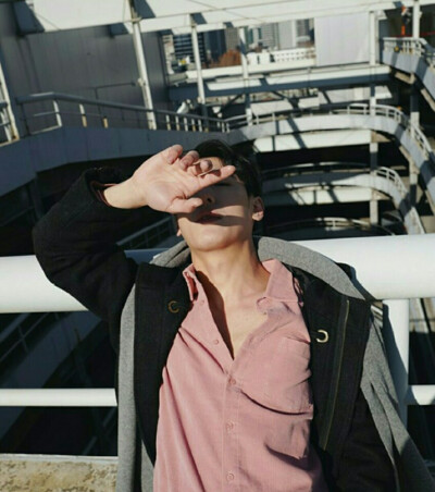 韩国模特shon min ho 孙敏豪 曾出演少女时代成员Tiffany MV heartbreak hotel 男主 Urban Zakapa MV搭档李晟京❤