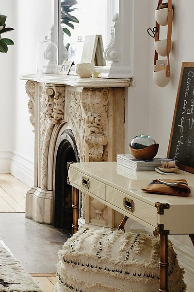 柚木和玻璃制作花瓶