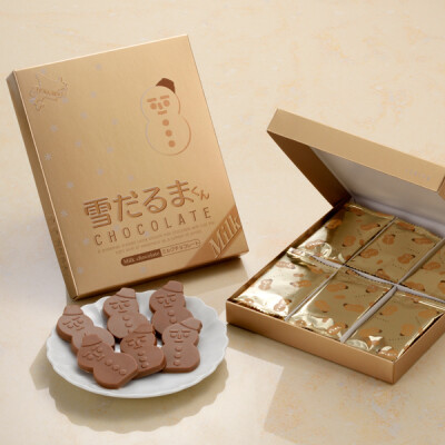 现货日本进口巧克力零食白色恋人限定 金雪人巧克力18枚入