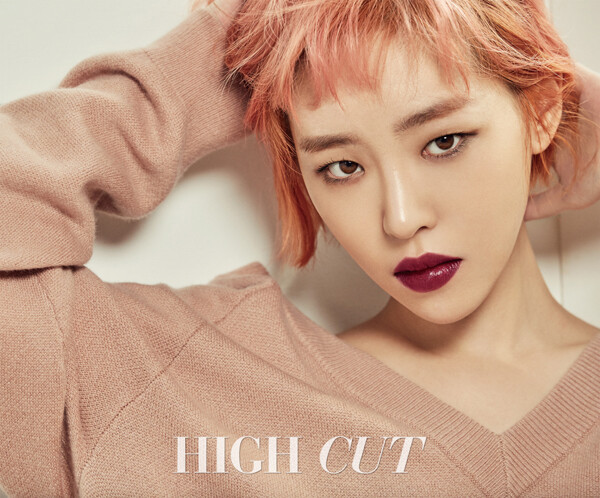 孙佳仁 HIGH CUT