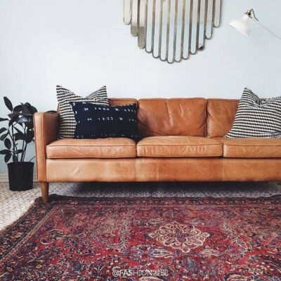 棕色沙发该怎么搭呢？