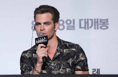 星际迷航 Chris Pine