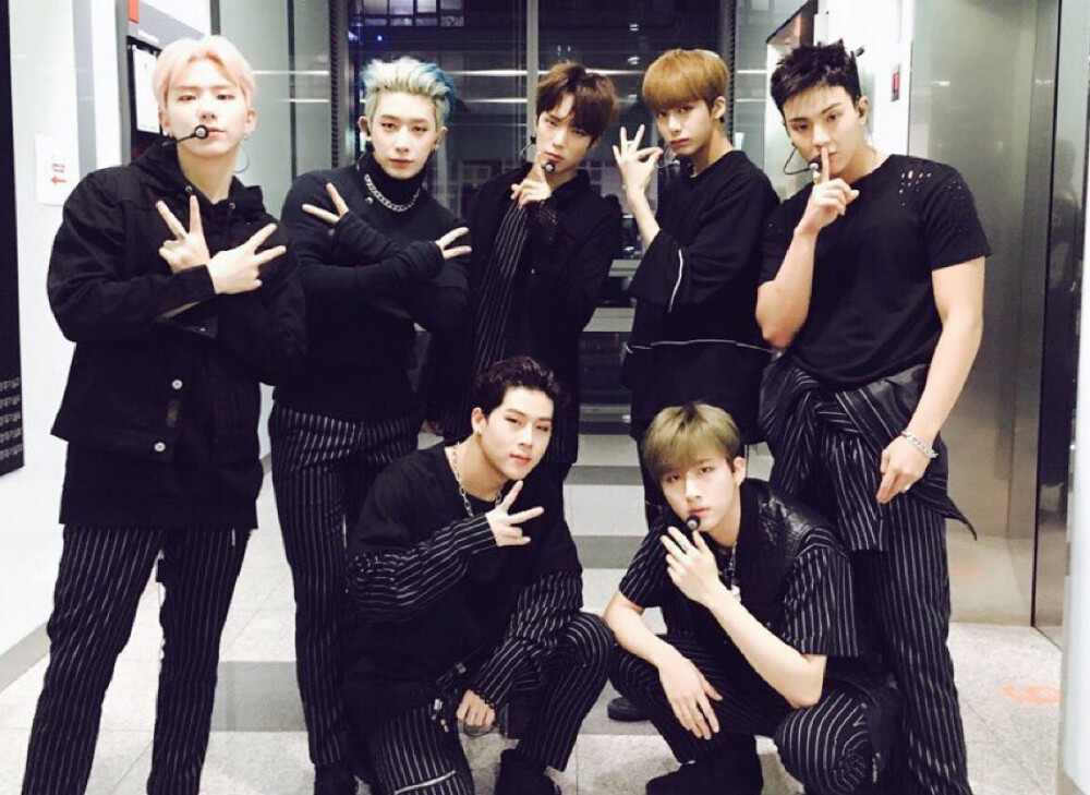 MONSTAX 몬스타엑스