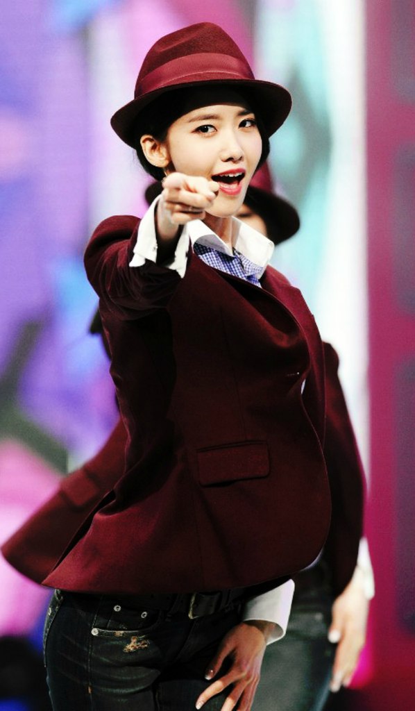 mrmr,盲人美人被老乞丐哄骗 mrmr,盲人美人被老乞丐哄骗