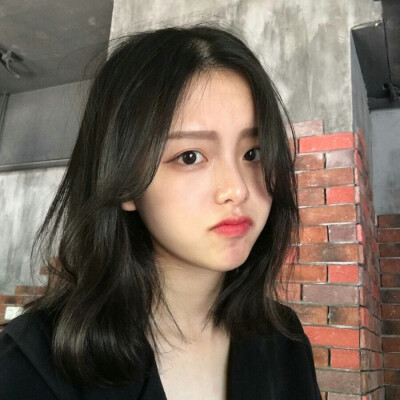 [女头] [韩系头像] [潮流] [个性潮流] [混搭] [气质] [半身] [女神] [网络红人] [时尚] 季懿苏の