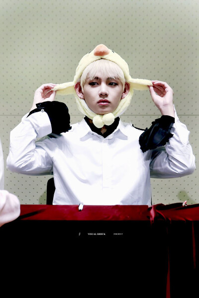 【161022】明洞签名会 饭拍高清 1P cr.@VISUAL_SHOCK （转载请注明原出处