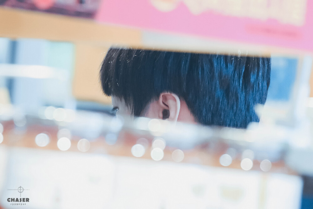 CR：logo