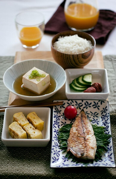 一人食 美食 午餐 三时三餐 美味 yammy 厨房 下厨房 晚餐 好吃 小吃 食物 饕餮 食谱 菜单 菜谱 摆盘 餐具 做菜 做饭