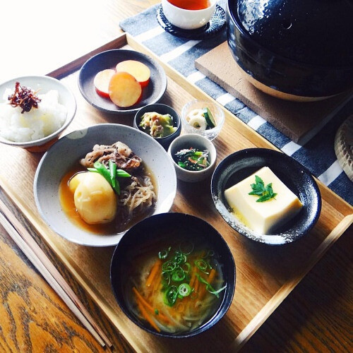 一人食 美食 午餐 三时三餐 美味 yammy 厨房 下厨房 晚餐 好吃 小吃 食物 饕餮 食谱 菜单 菜谱 摆盘 餐具 做菜 做饭