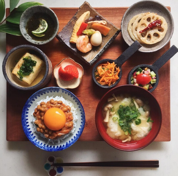 一人食 美食 午餐 三时三餐 美味 yammy 厨房 下厨房 晚餐 好吃 小吃 食物 饕餮 食谱 菜单 菜谱 摆盘 餐具 做菜 做饭