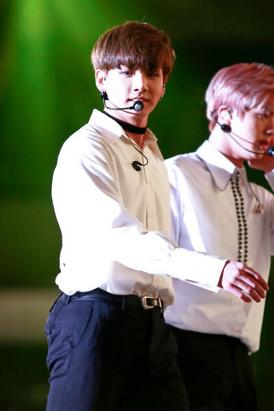 【饭拍】161023 釜山One Asia Festival 闭幕式：Dream Concert 更新饭拍4P cr.dawnwith_U （禁二改商用转载请注明原出处）