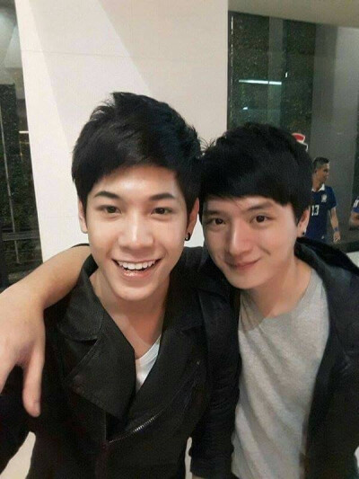 #SingtoPrachaya##KristPerawat#学长学弟不在的第N天，想他们。安静的等待吧。