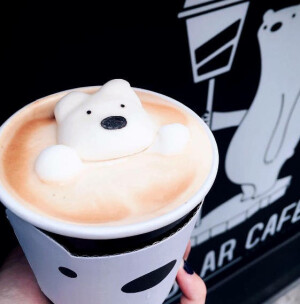 台北POLAR CAFE 宝拉熊拿铁