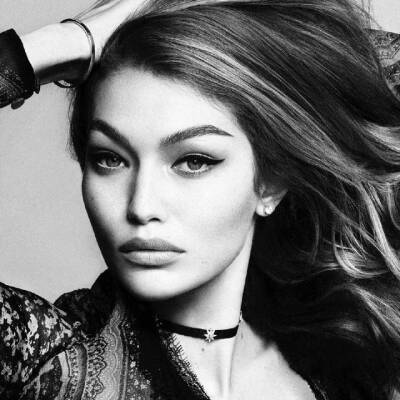 吉吉·哈迪德 (Gigi Hadid) 1995年4月23日生于美国洛杉矶，是美国新生代模特和电视名人。2014年，吉吉·哈迪德被《体育画报》评为模特新秀之一。 欧美 街拍 维秘 超模 