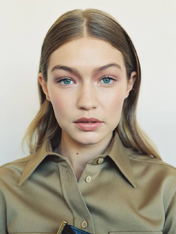 吉吉·哈迪德 (Gigi Hadid) 1995年4月23日生于美国洛杉矶，是美国新生代模特和电视名人。2014年，吉吉·哈迪德被《体育画报》评为模特新秀之一。 欧美 街拍 维秘 超模 