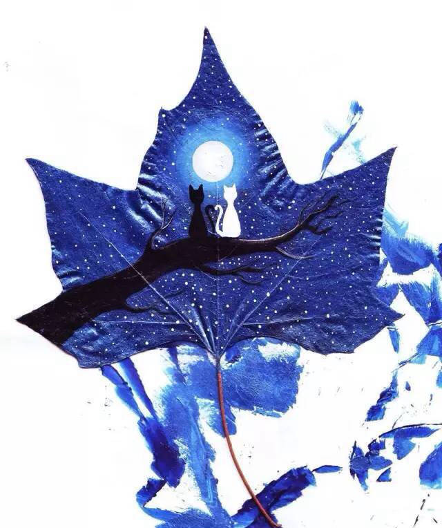 kristibotkoveli夫妇用树叶做为画布画出了一系列精美的夜色星空