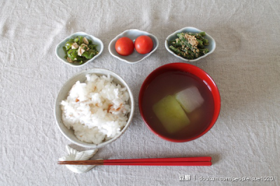 一人食 美食 午餐 三时三餐 美味 yammy 厨房 下厨房 晚餐 好吃 小吃 食物 饕餮 食谱 菜单 菜谱 摆盘 餐具 做菜 做饭