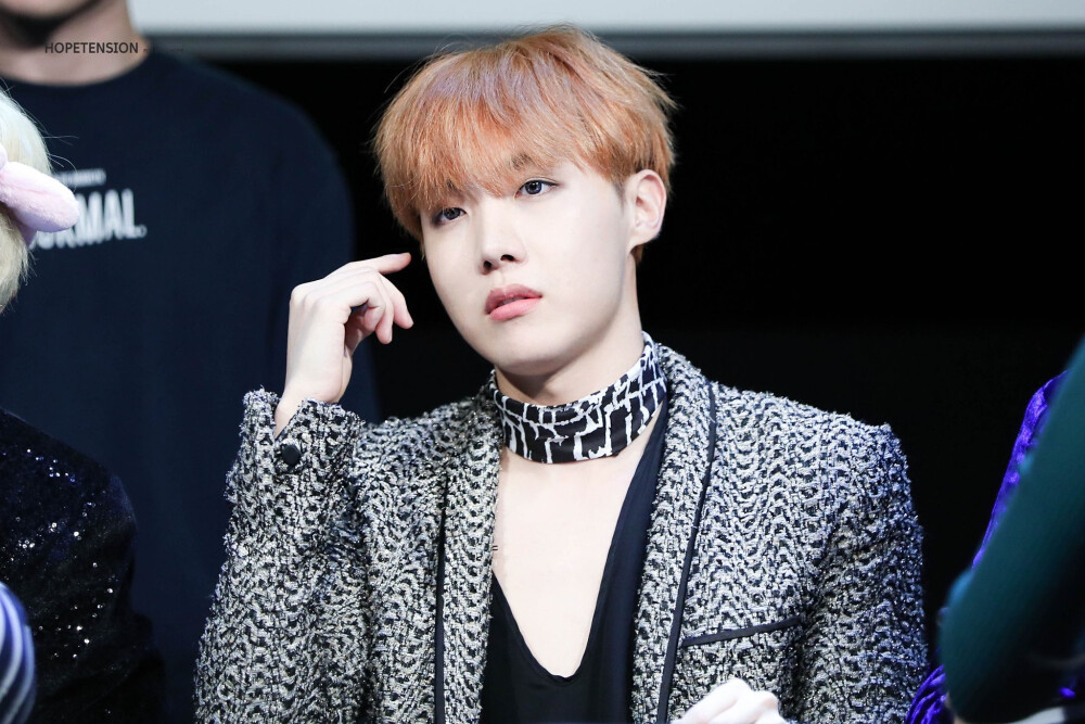 【饭拍高清】【161015 盆塘签售会】cr.