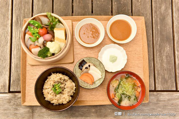 一人食 美食 午餐 三时三餐 美味 yammy 厨房 下厨房 晚餐 好吃 小吃 食物 饕餮 食谱 菜单 菜谱 摆盘 餐具 做菜 做饭