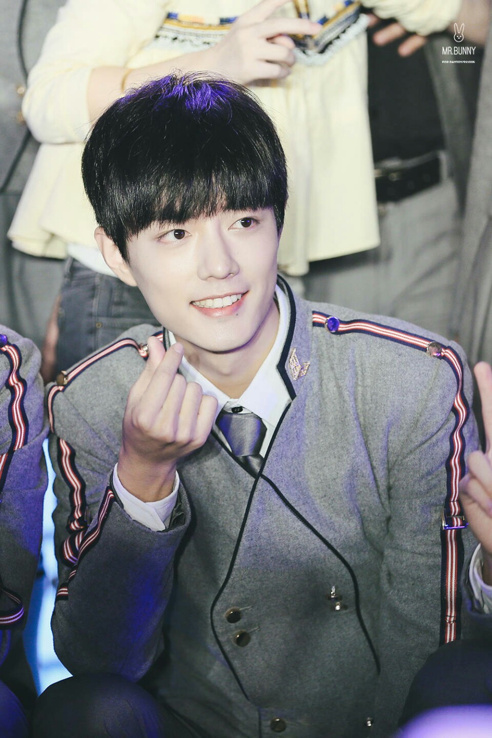 x玖少年团——肖战