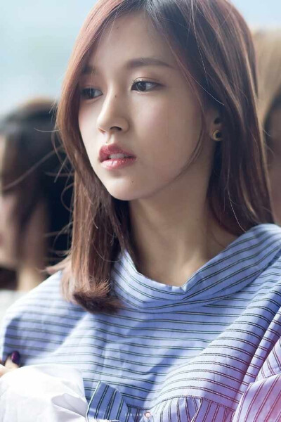 Twice组合 Mina 名井南