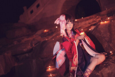 【cos】神乐要一直陪在晴明身边
神乐 cn: yui金鱼
摄影：卖煎饼的筱伊叫红玫瑰 化妆：yui金鱼 协力：天煞sdger 请叫我铃木sama