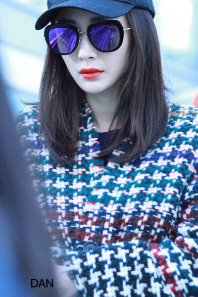 杨幂 壁纸/头像 原图cr水印