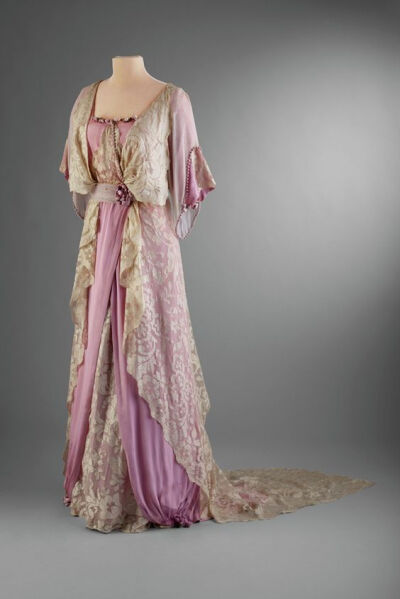 1910-14, Silk, lace afternoon dress