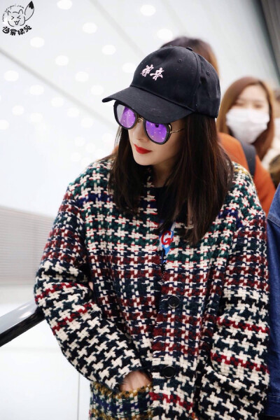 杨幂 壁纸/头像 原图cr水印