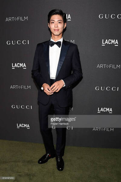 把我小哥哥拍缩水了！??！ 2016 LACMA Art + Film Gala Honoring Robert Irwin And Kathryn Bigelow Presented By Gucci - Red Carpet 我的小哥哥走向世界！呦呼！