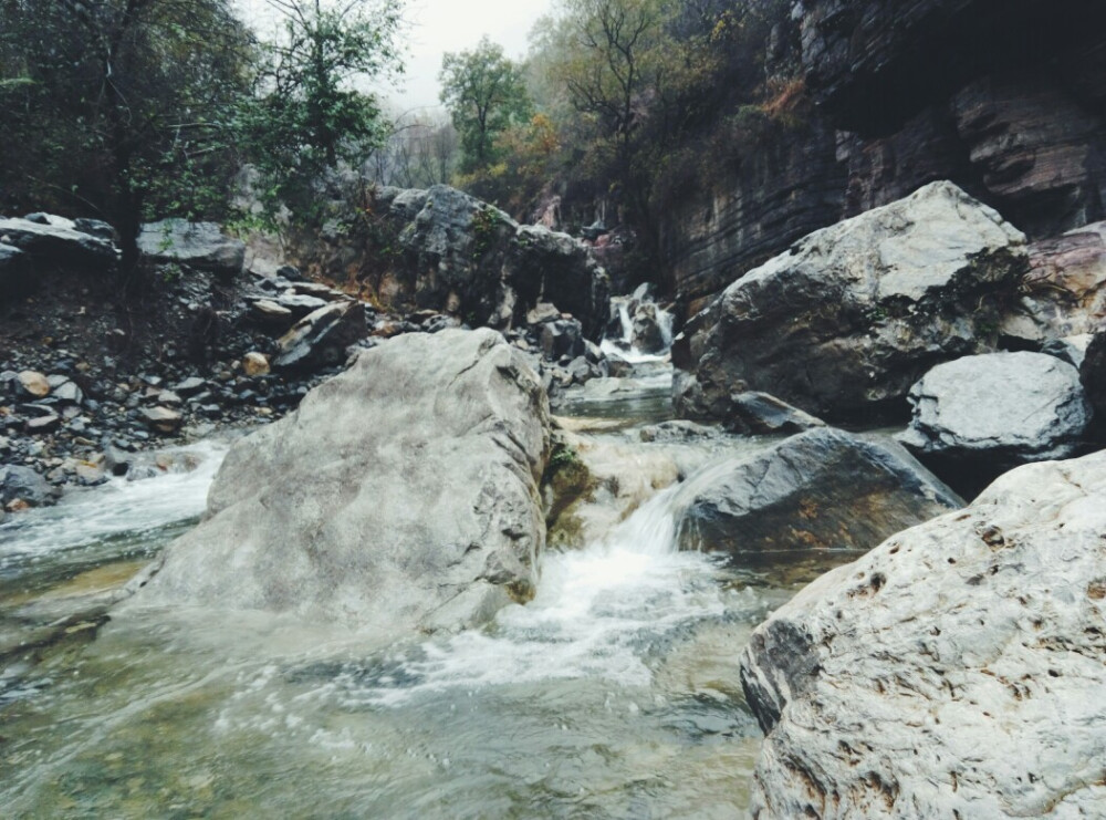 万仙山 小溪流