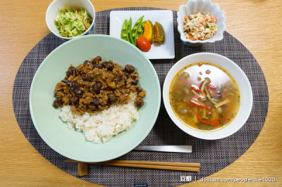 一人食 美食 午餐 三时三餐 美味 yammy 厨房 下厨房 晚餐 好吃 小吃 食物 饕餮 食谱 菜单 菜谱 摆盘 餐具 做菜 做饭