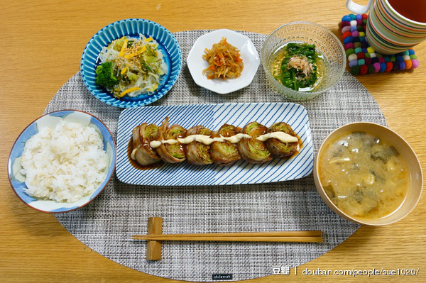 一人食 美食 午餐 三时三餐 美味 yammy 厨房 下厨房 晚餐 好吃 小吃 食物 饕餮 食谱 菜单 菜谱 摆盘 餐具 做菜 做饭