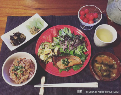 一人食 美食 午餐 三时三餐 美味 yammy 厨房 下厨房 晚餐 好吃 小吃 食物 饕餮 食谱 菜单 菜谱 摆盘 餐具 做菜 做饭