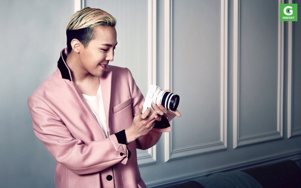 Bigbang、权志龙（G-dragon）、姜大声（DaeSung）、东永裴（TaeYang）、李昇炫（胜利）、崔胜贤（T.O.P）