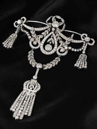 珠宝｜爱 / 德 / 华 / 时 / 代