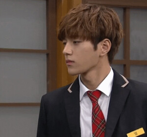 金明洙♡融化世界的微笑。