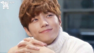 金明洙♡融化世界的微笑。