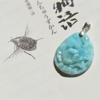 孤品『水色之花』天然拉利玛海纹石手刻牡丹小吊坠 纯银扣
