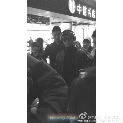 161102 陈伟霆敦煌——北京接机