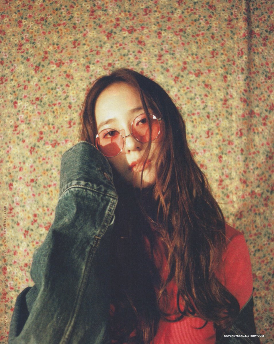 Nylon Japan12月号Krystal