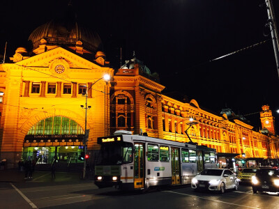  flinders station