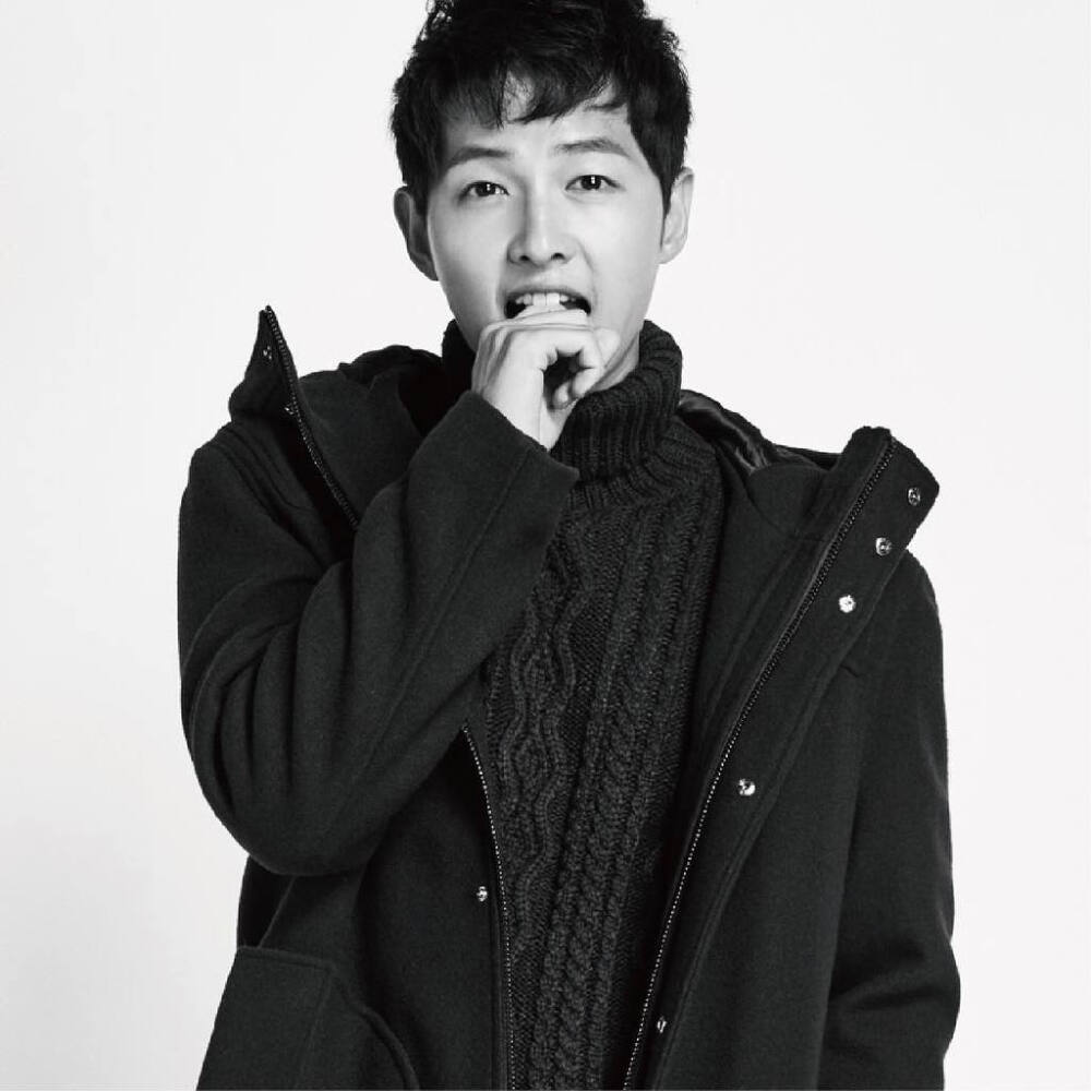 宋仲基，1985年9月19日出生于韩国大田广域市