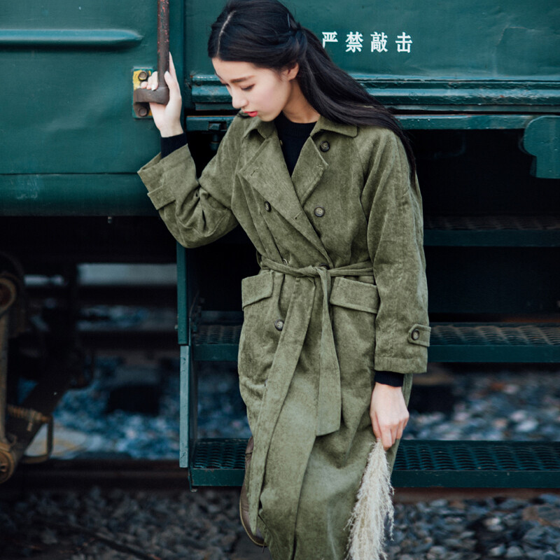 迷失韩版文艺风衣女装长款秋冬经典双排扣风衣灯芯绒大衣外套