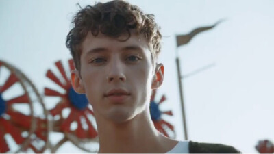 Troye Siven 戳爷