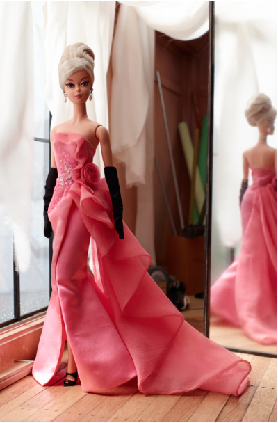 芭比娃娃 2016限量版 Glam Gown Barbie® Doll【价格100美元】全球限量4000个 silkstone