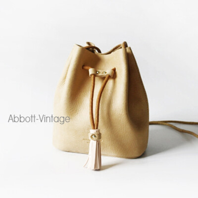 Abbott Vintage「mini水桶包」头层牛皮 流苏 复古斜跨女包