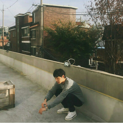 韩国模特shon min ho 孙敏豪 曾出演少女时代成员Tiffany MV heartbreak hotel 男主 Urban Zakapa MV搭档李晟京❤